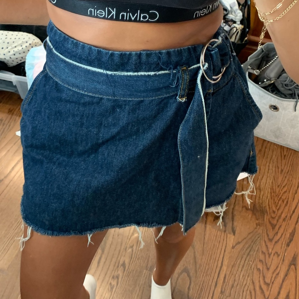 Zara jean buckle skort